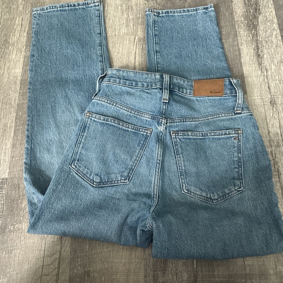 Madewell Women's Straight Blue Jeans - Picture 3 of 4